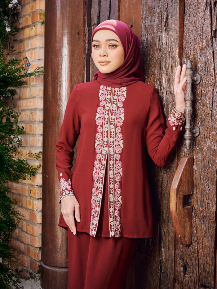 DAWIYA KURUNG - MAROON