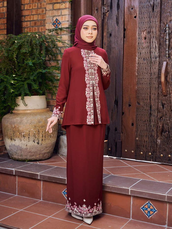 DAWIYA KURUNG - MAROON