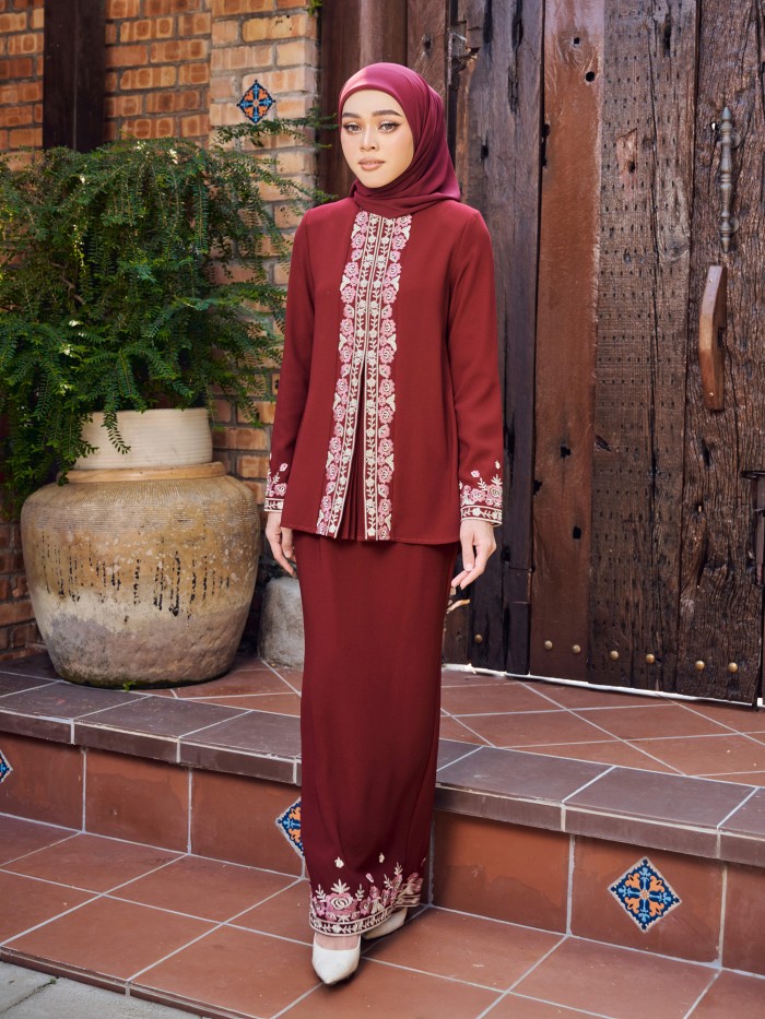 DAWIYA KURUNG - MAROON