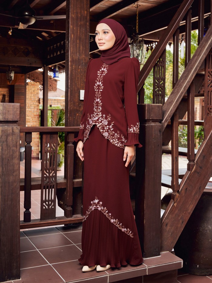 DIORA KURUNG - MAROON