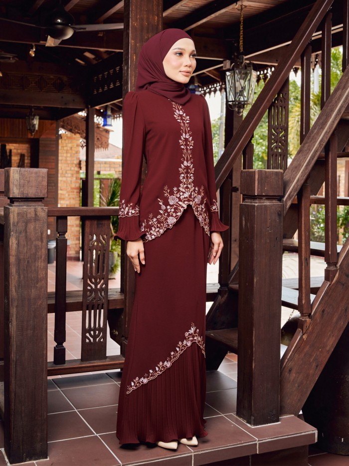 DIORA KURUNG - MAROON