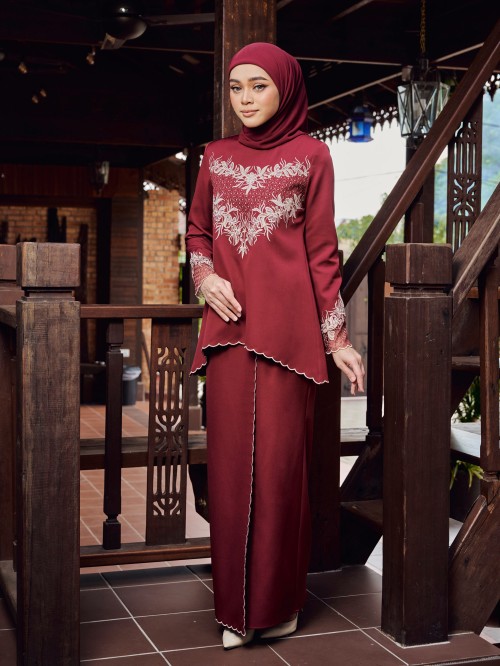 ZAHARA KURUNG 2.0 - MAROON