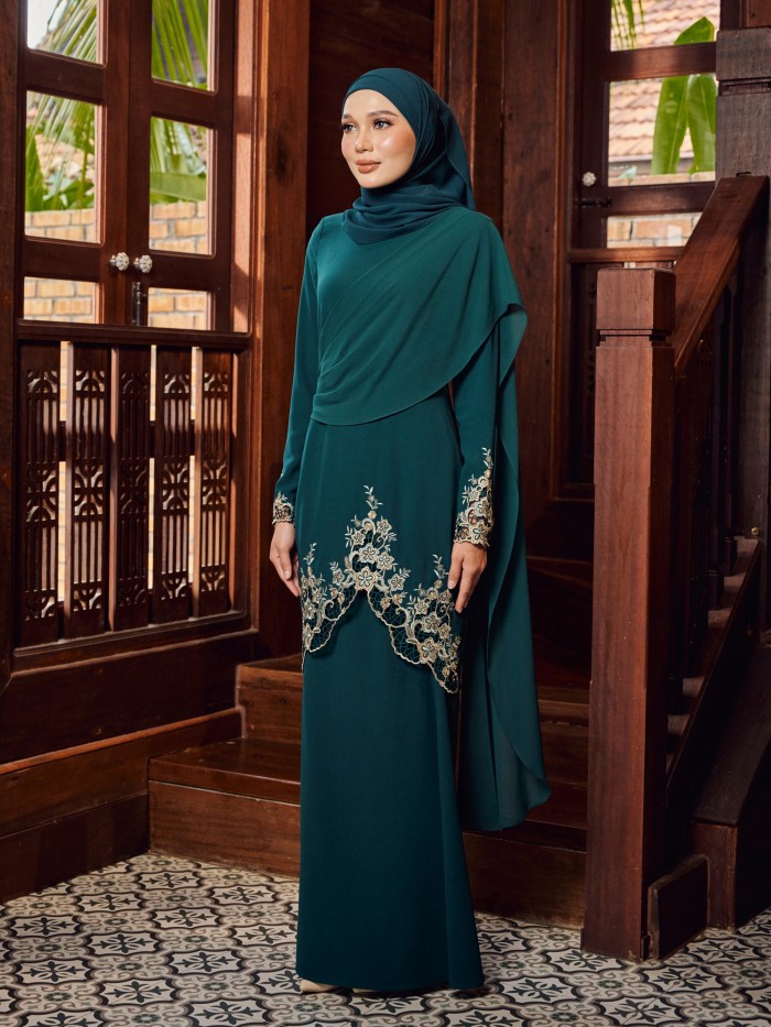 MARWAH KURUNG - EMERALD