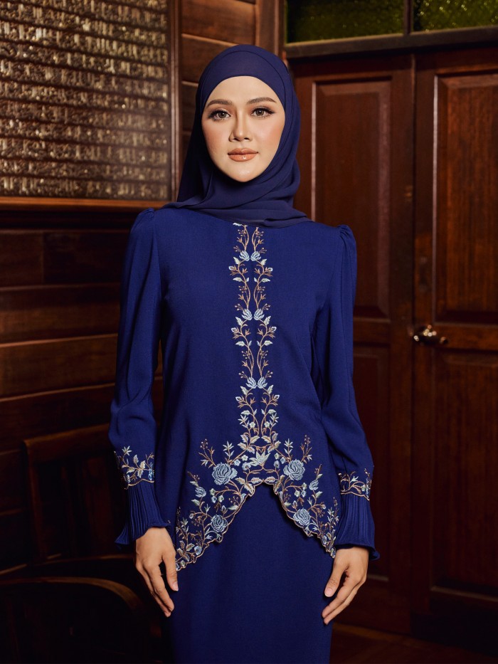 DIORA KURUNG - NAVY