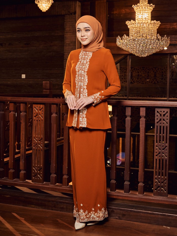 DAWIYA KURUNG - BRICK ORANGE