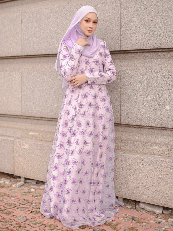 Jeero Zerol, Ready Made Designer Muslimah Contemporary Dresses & Jubah.